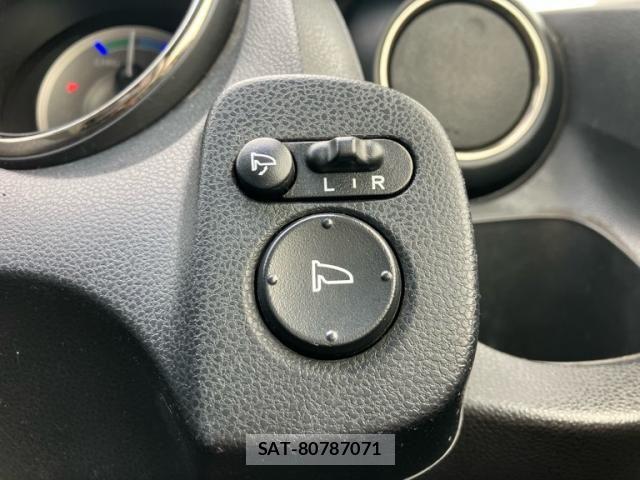 Honda FIT SHUTTLE HYBRID 2012-04 7784967-21