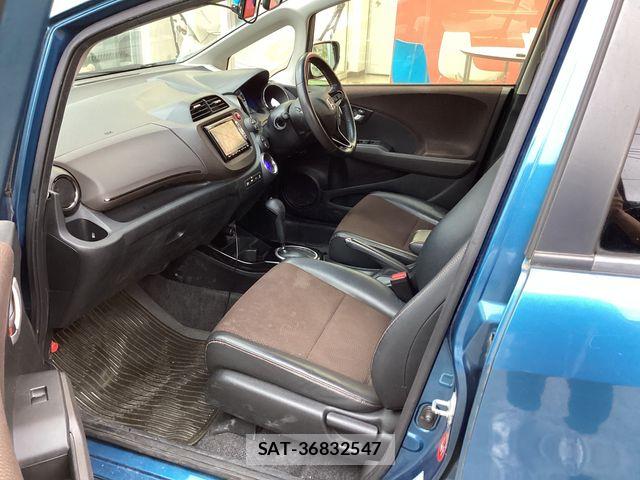 Honda FIT SHUTTLE HYBRID 2012-08 7876498-1