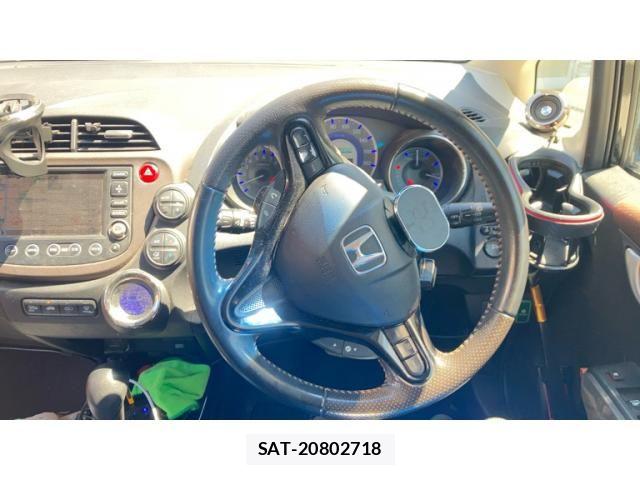 Honda FIT SHUTTLE HYBRID 2012-07 7979244-14
