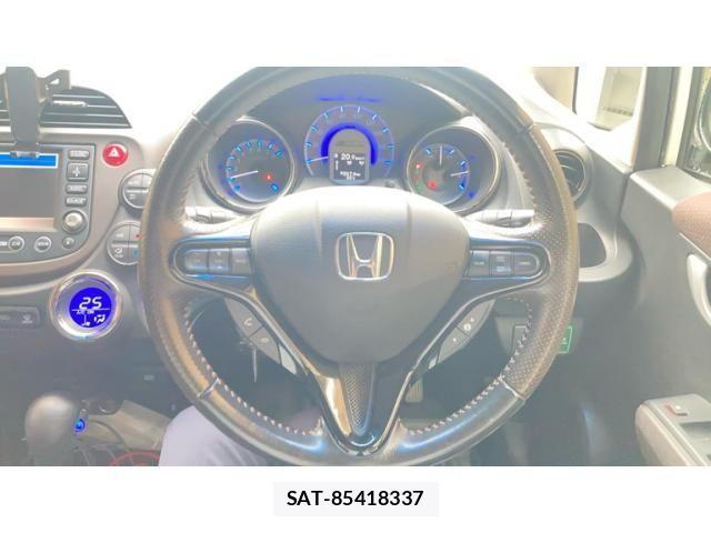 Honda FIT SHUTTLE HYBRID 2011-09 8035596-10