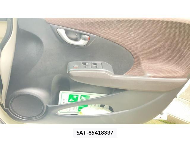 Honda FIT SHUTTLE HYBRID 2011-09 8035596-13