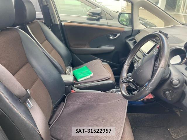 Honda FIT SHUTTLE HYBRID 2012-05 8035599-9