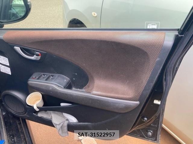 Honda FIT SHUTTLE HYBRID 2012-05 8035599-8