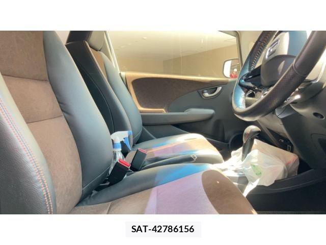 Honda FIT SHUTTLE HYBRID 2014-11 8073784-9