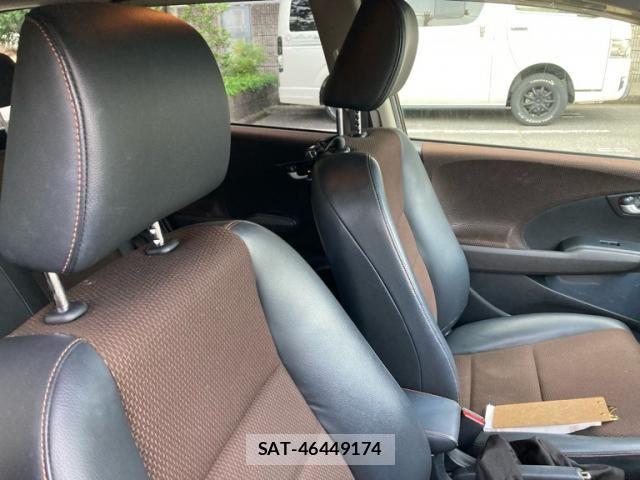 Honda FIT SHUTTLE HYBRID 2012-02 8073786-8