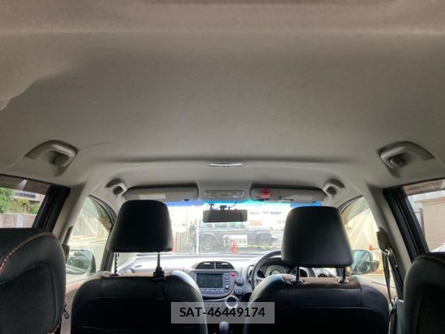 Honda FIT SHUTTLE HYBRID 2012-02 8073786-4