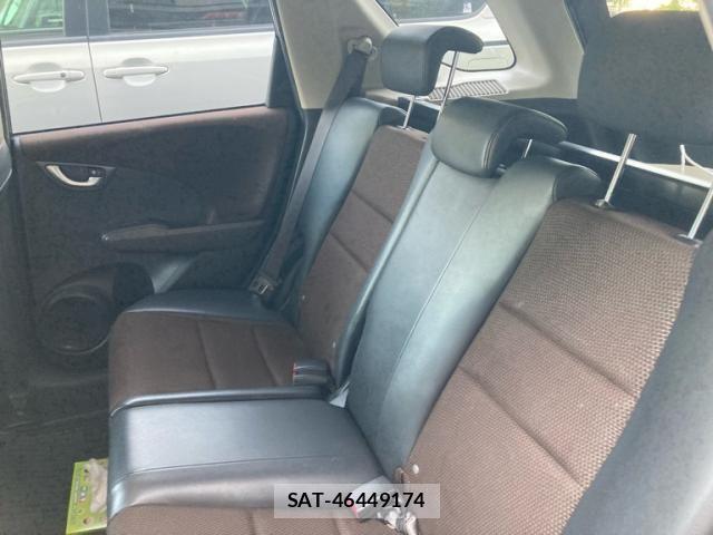Honda FIT SHUTTLE HYBRID 2012-02 8073786-5