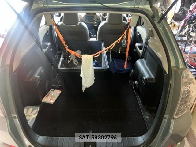 Honda FIT SHUTTLE HYBRID 2012-03 8145818-12