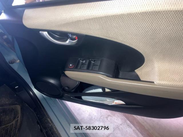 Honda FIT SHUTTLE HYBRID 2012-03 8145818-15