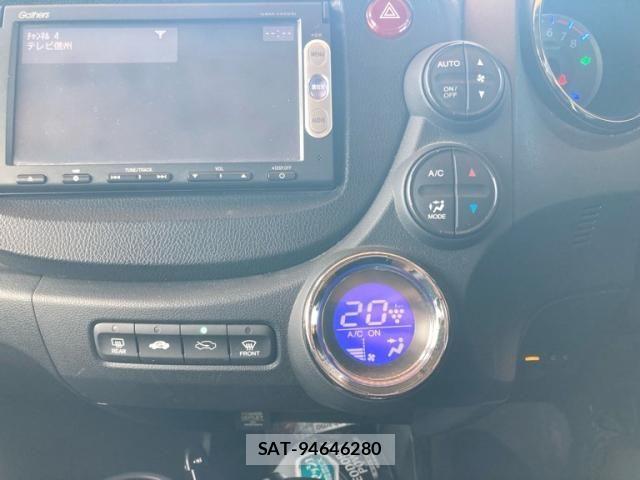 Honda FIT SHUTTLE HYBRID 2014-03 8245212-18