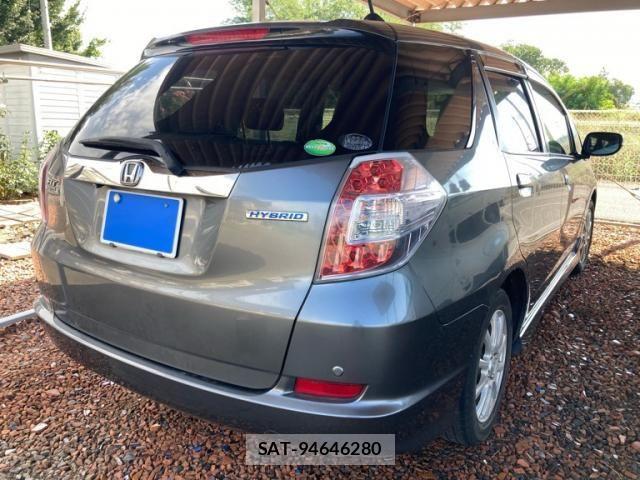 Honda FIT SHUTTLE HYBRID 2014-03 8245212-2