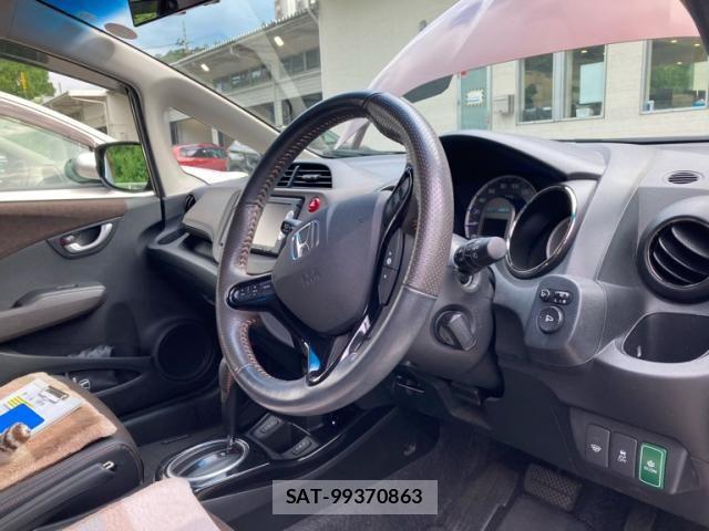 Honda FIT SHUTTLE HYBRID 2013-12 8314475-19