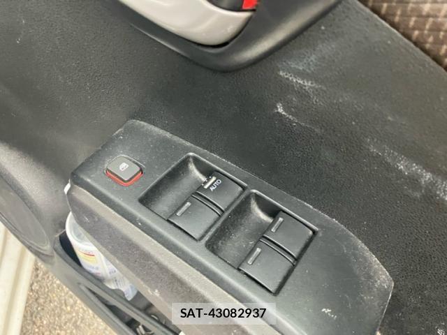 Honda FIT SHUTTLE HYBRID 2012-10 8335851-15