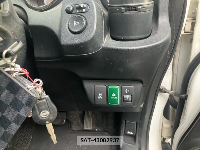 Honda FIT SHUTTLE HYBRID 2012-10 8335851-16