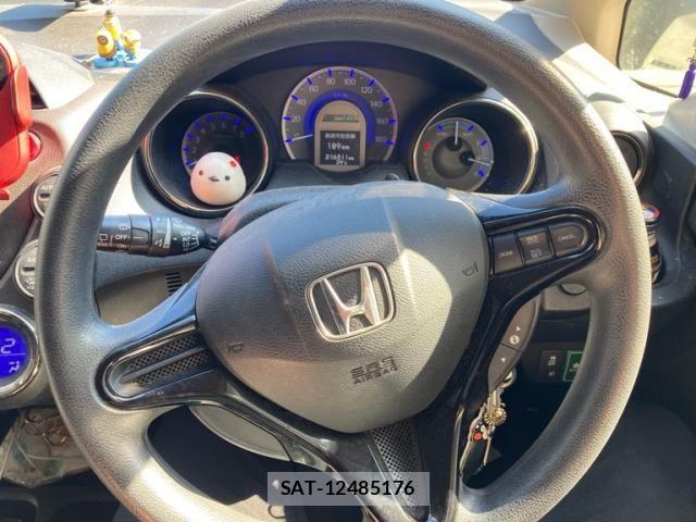 Honda FIT SHUTTLE HYBRID 2011-10 8335852-18