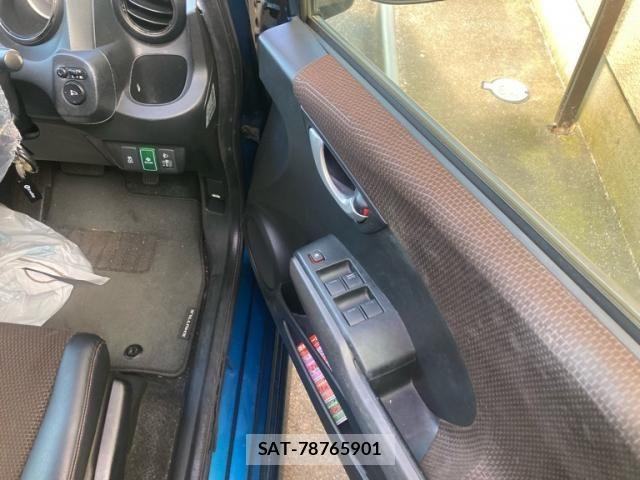Honda FIT SHUTTLE HYBRID 2012-12 8365956-6