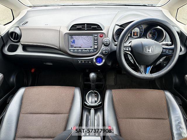 Honda FIT SHUTTLE HYBRID 2012-01 8412455-1