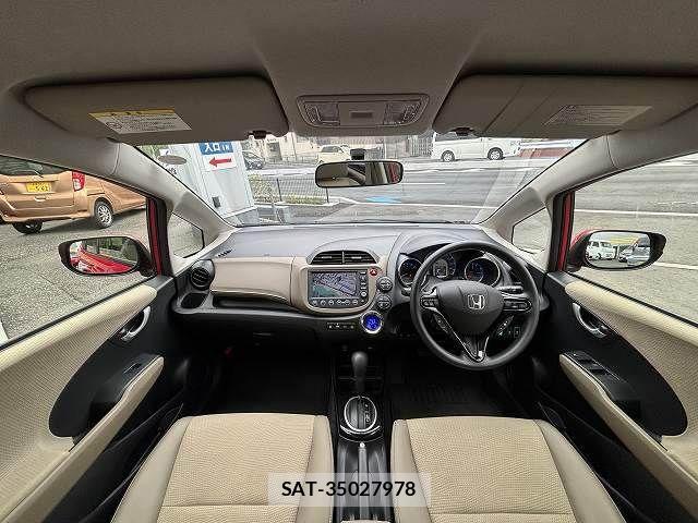 Honda FIT SHUTTLE HYBRID 2012-02 8412453-1