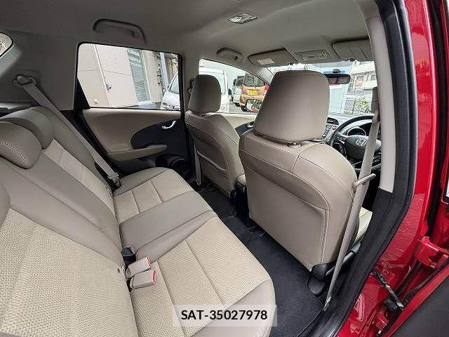 Honda FIT SHUTTLE HYBRID 2012-02 8412453-24