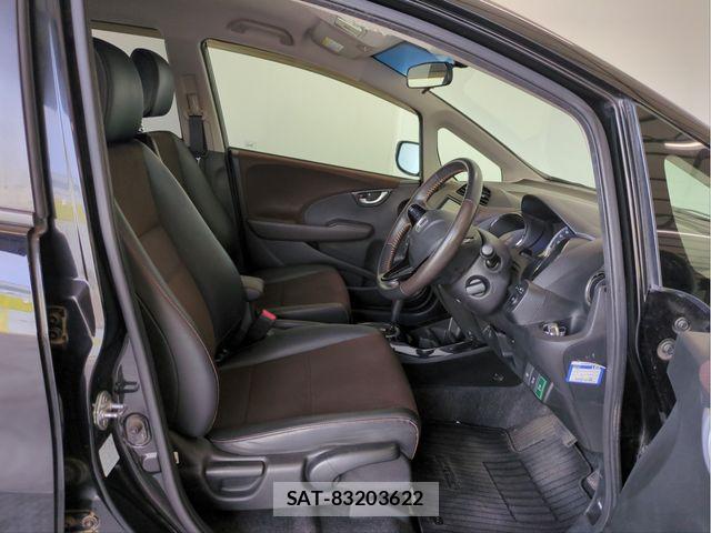 Honda FIT SHUTTLE HYBRID 2011-12 8412470-26