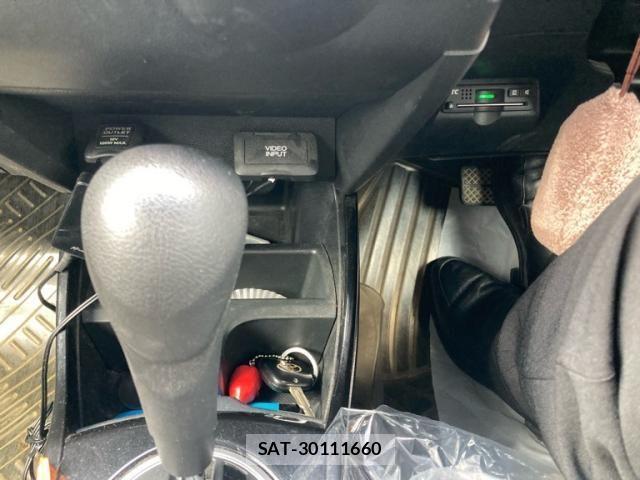 Honda FIT SHUTTLE HYBRID 2011-09 8412469-19