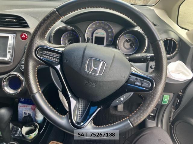 Honda FIT SHUTTLE HYBRID 2011-10 8524887-9
