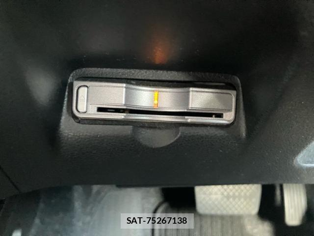 Honda FIT SHUTTLE HYBRID 2011-10 8524887-12