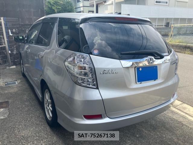 Honda FIT SHUTTLE HYBRID 2011-10 8524887-1