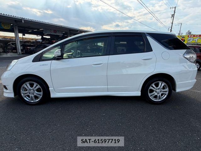 Honda FIT SHUTTLE HYBRID 2013-06 8561930-19