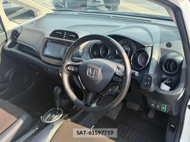 Honda FIT SHUTTLE HYBRID 2013-06 8561930-24