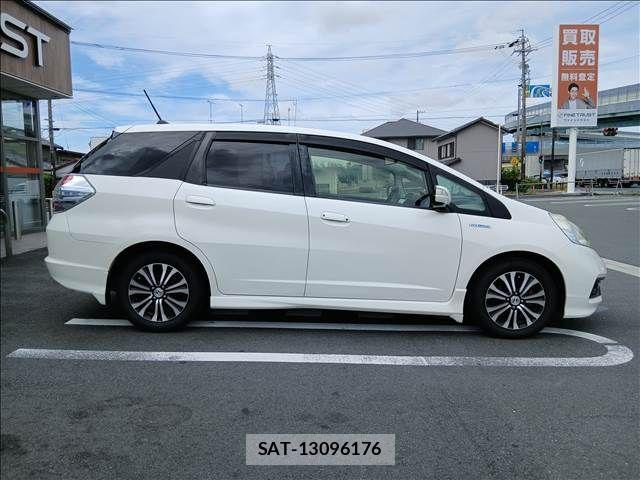 Honda FIT SHUTTLE HYBRID 2014-03 8626800-17