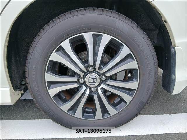 Honda FIT SHUTTLE HYBRID 2014-03 8626800-29