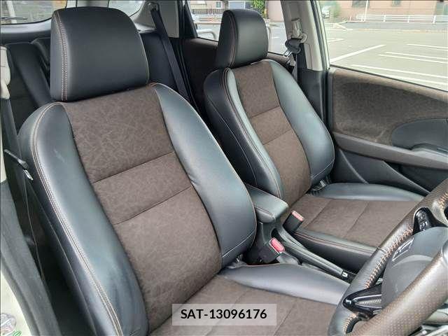 Honda FIT SHUTTLE HYBRID 2014-03 8626800-8