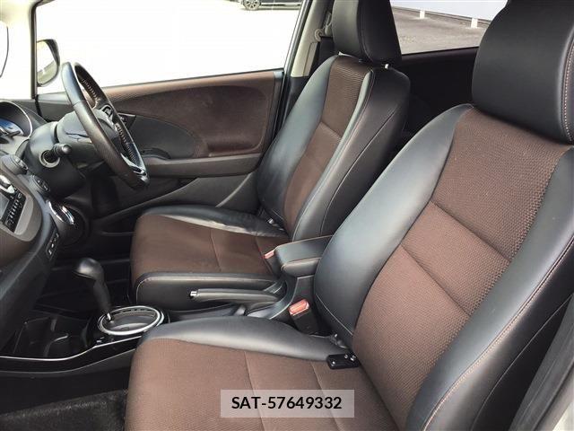 Honda FIT SHUTTLE HYBRID 2012-04 8626804-19
