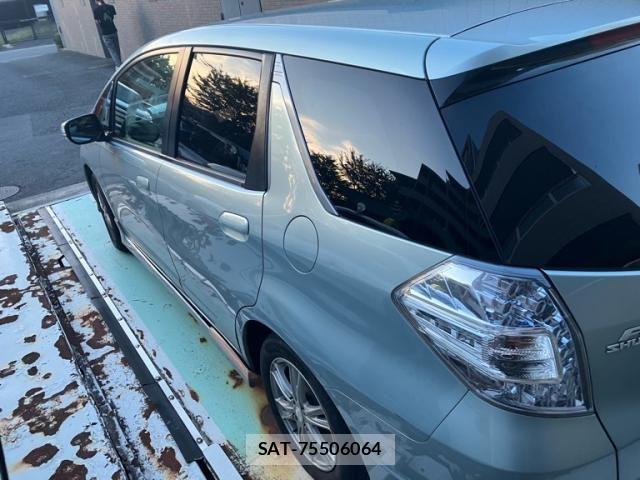 Honda FIT SHUTTLE HYBRID 2012-04 8659124-8