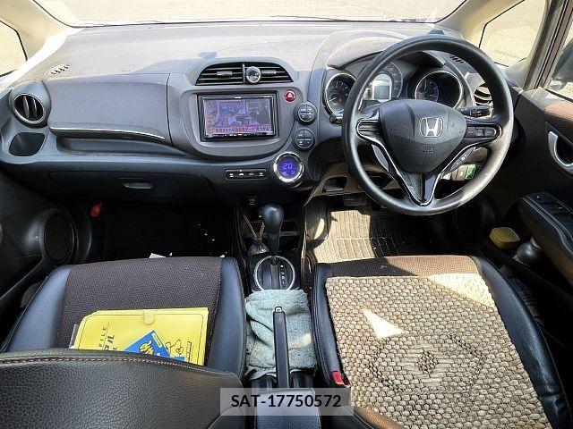 Honda FIT SHUTTLE HYBRID 2011-08 8666148-1