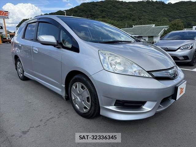 Honda FIT SHUTTLE HYBRID 2012-04 8685566-9