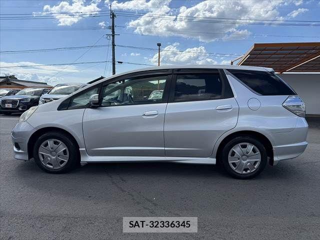 Honda FIT SHUTTLE HYBRID 2012-04 8685566-10