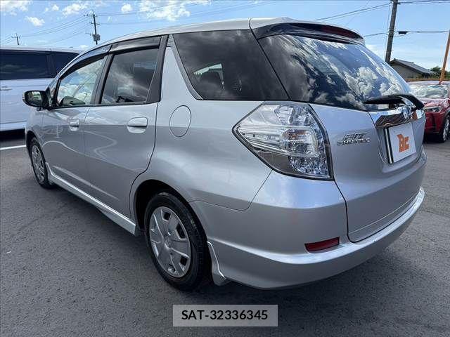 Honda FIT SHUTTLE HYBRID 2012-04 8685566-14