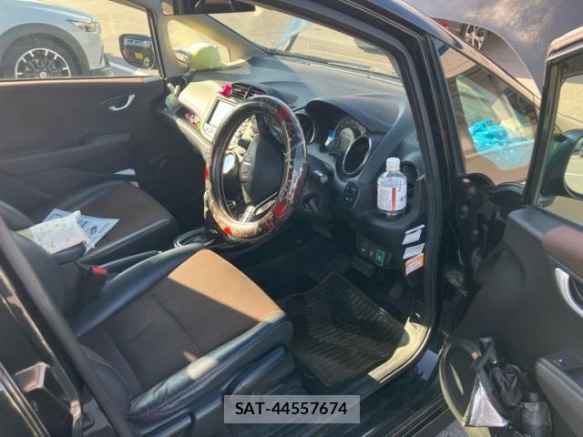 Honda FIT SHUTTLE HYBRID 2011-11 8685565-10