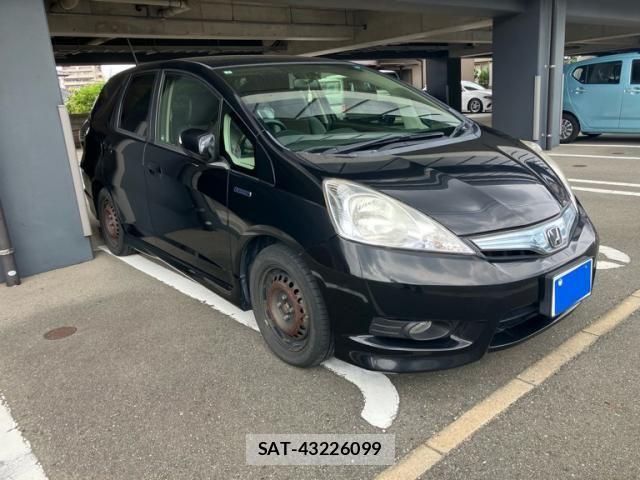 Honda FIT SHUTTLE HYBRID 2013-02 8742172-1
