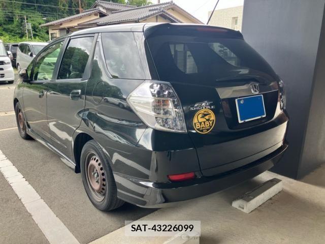 Honda FIT SHUTTLE HYBRID 2013-02 8742172-4