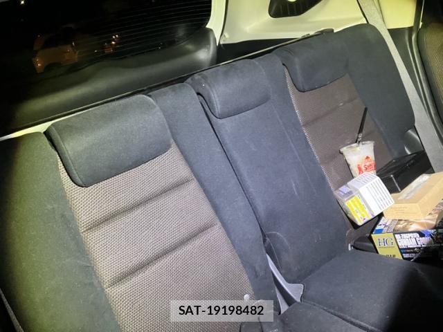 Honda FIT SHUTTLE HYBRID 2013-08 8840996-14