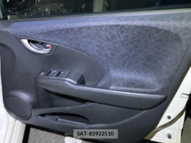 Honda FIT SHUTTLE HYBRID 2014-03 8849025-15