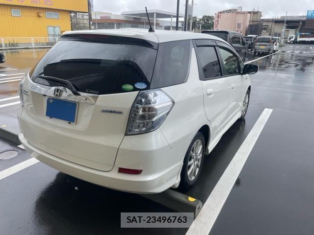 Honda FIT SHUTTLE HYBRID 2013-07 8871009-5