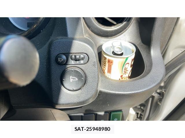 Honda FIT SHUTTLE HYBRID 2013-09 8879786-16