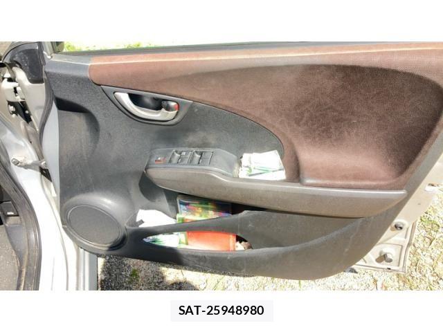 Honda FIT SHUTTLE HYBRID 2013-09 8879786-7