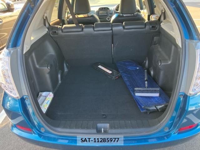 Honda FIT SHUTTLE HYBRID 2012-01 8883624-9