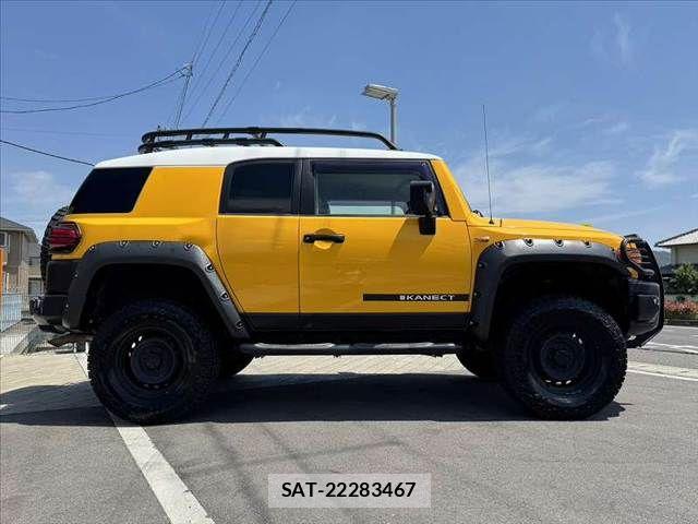 Toyota FJ CRUISER 2012-12 7020485-11