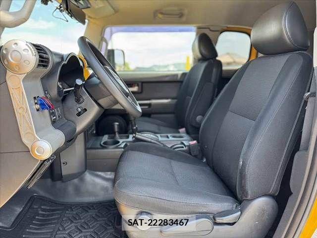 Toyota FJ CRUISER 2012-12 7020485-15